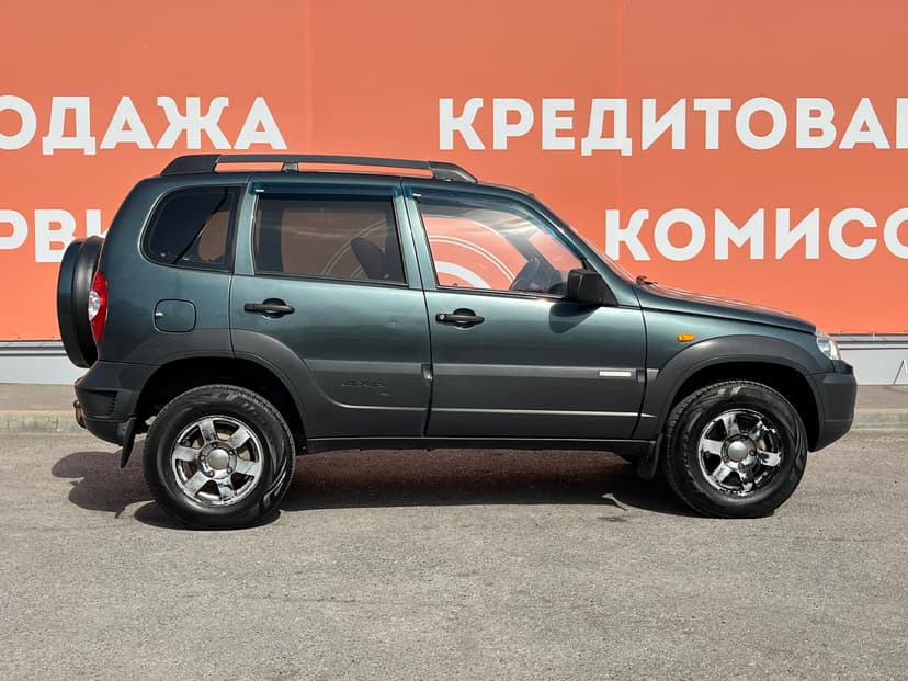 chevrolet-niva-2011-85-3