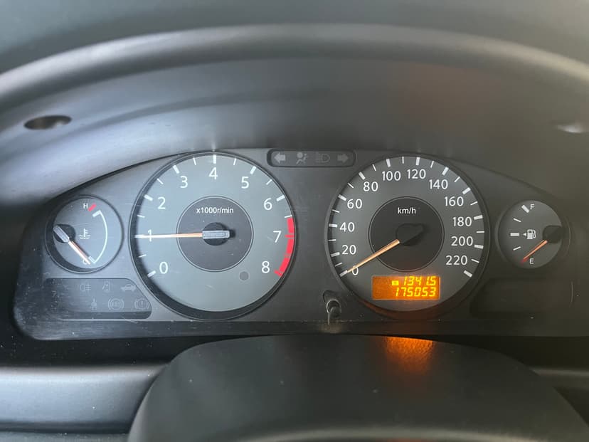 nissan-almera classic-2006-257-13