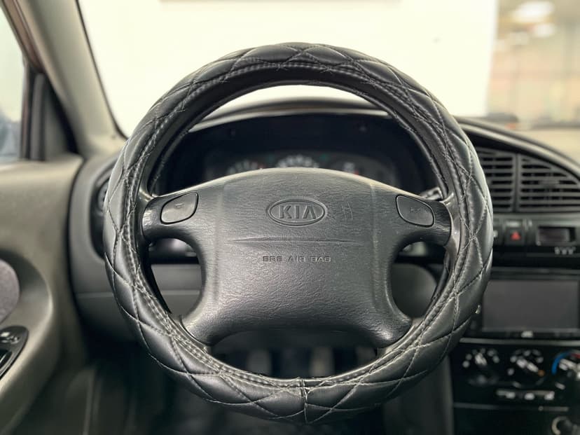 kia-spectra-2006-137-13
