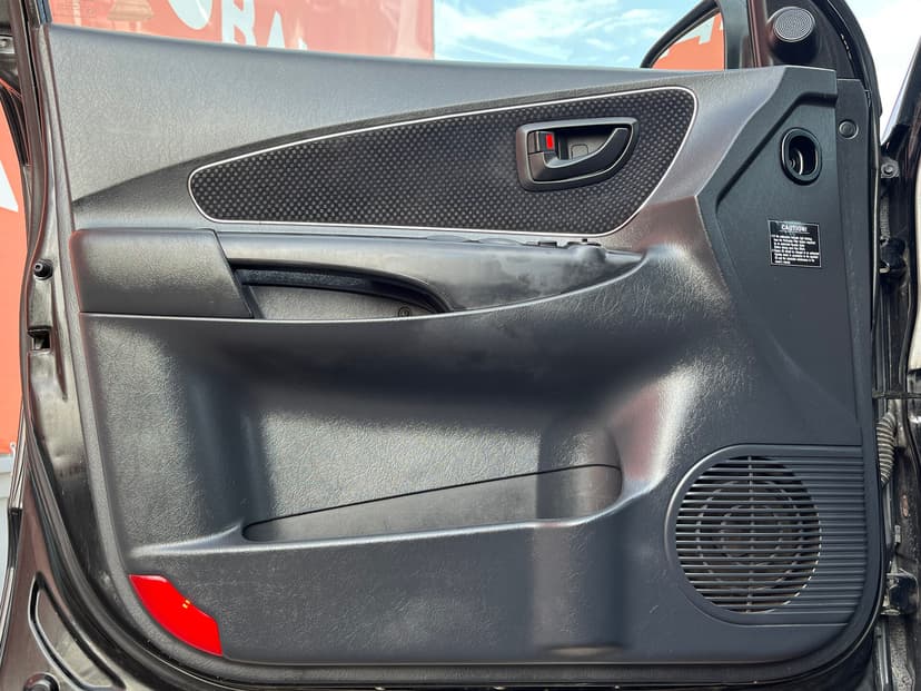 hyundai-tucson-2007-43-17