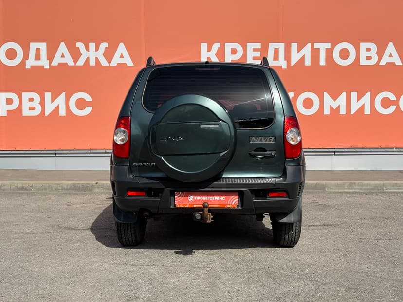 chevrolet-niva-2011-85-5