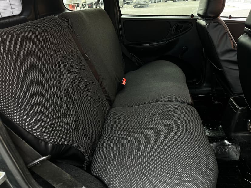 chevrolet-niva-2011-85-20