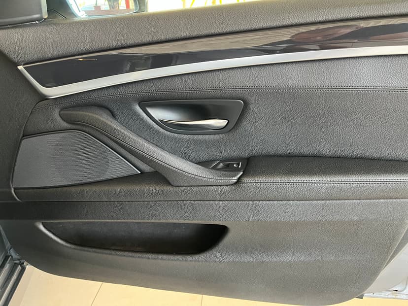 bmw-5 серия-2013-213-27