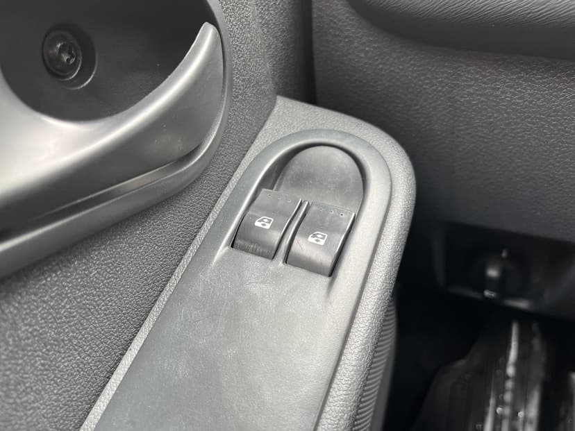 renault-duster-2012-172-17