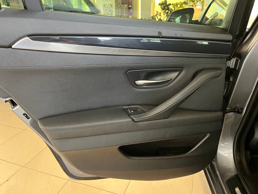 bmw-5 серия-2013-213-21