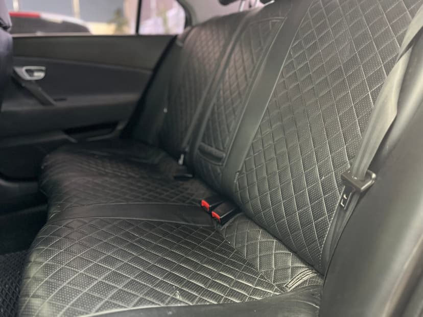 nissan-primera-2005-250-18