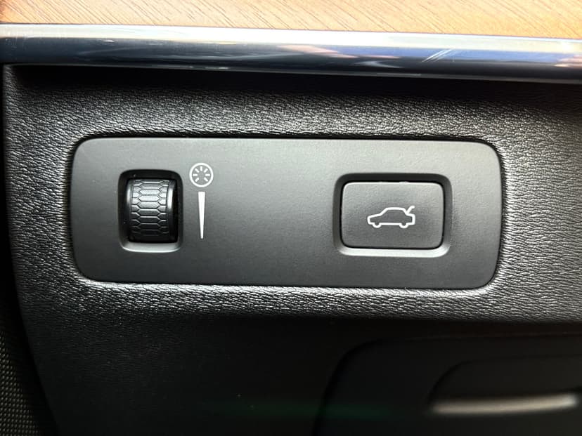 volvo-xc90-2017-273-18