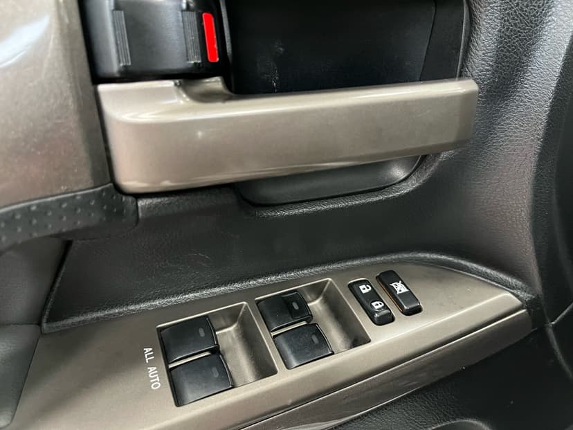 toyota-land cruiser-2008-143-13