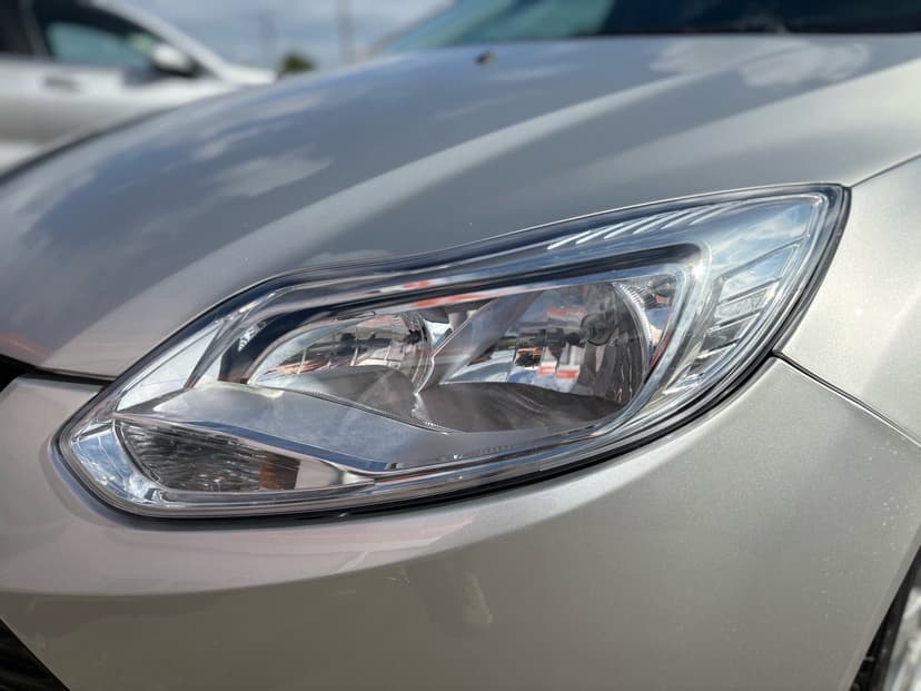 ford-focus-2013-111-7