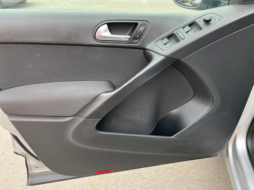 volkswagen-tiguan-2014-347-11