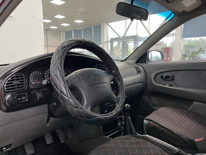 kia-spectra-2006-137-10