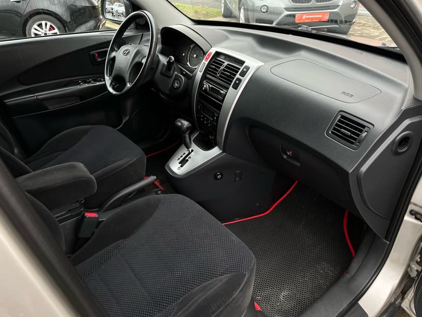 hyundai-tucson-2008-309-10