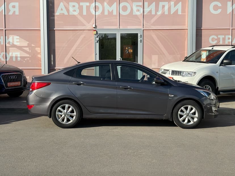 hyundai-solaris-2014-120-3