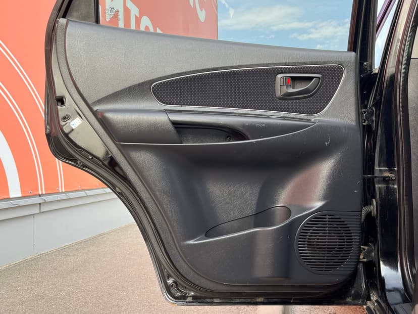 hyundai-tucson-2007-43-19