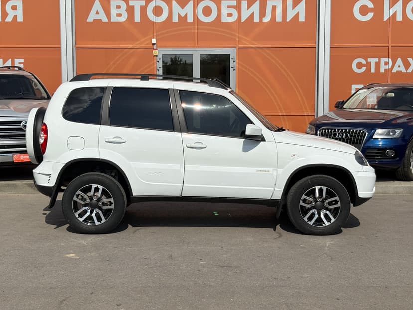 chevrolet-niva-2017-262-3