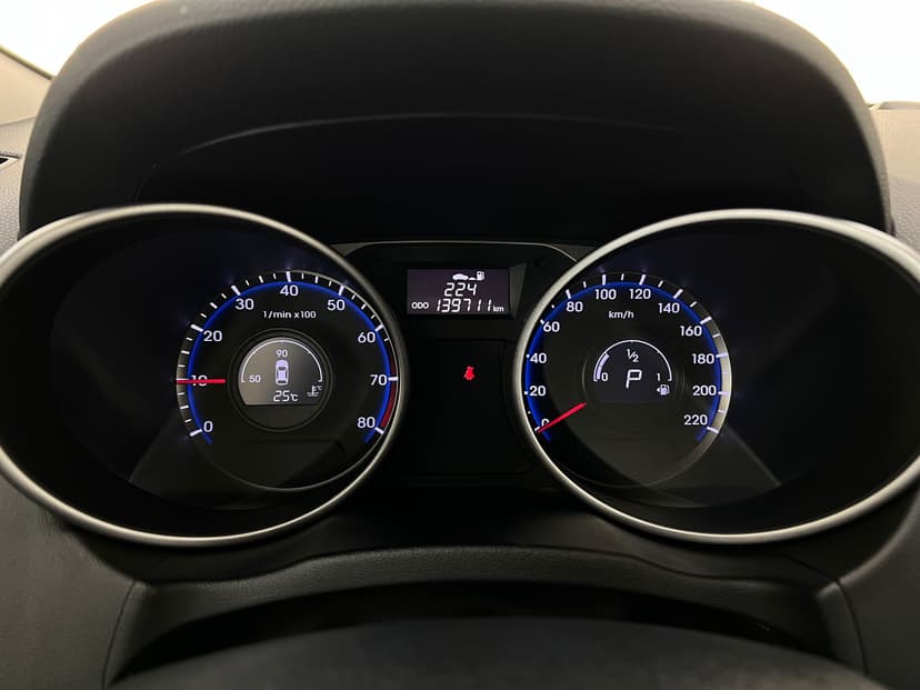hyundai-ix35-2014-45-30