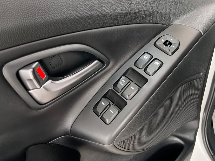 hyundai-ix35-2014-45-21