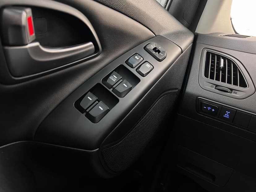 hyundai-ix35-2014-45-23
