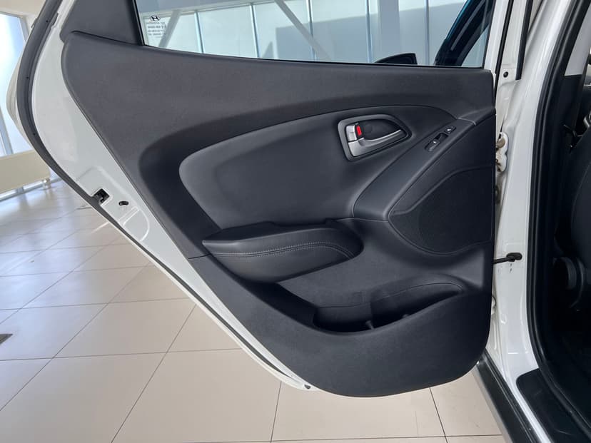 hyundai-ix35-2014-45-24